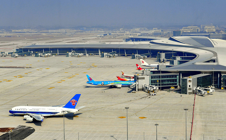 伊犁空运北京（首都、大兴）机场